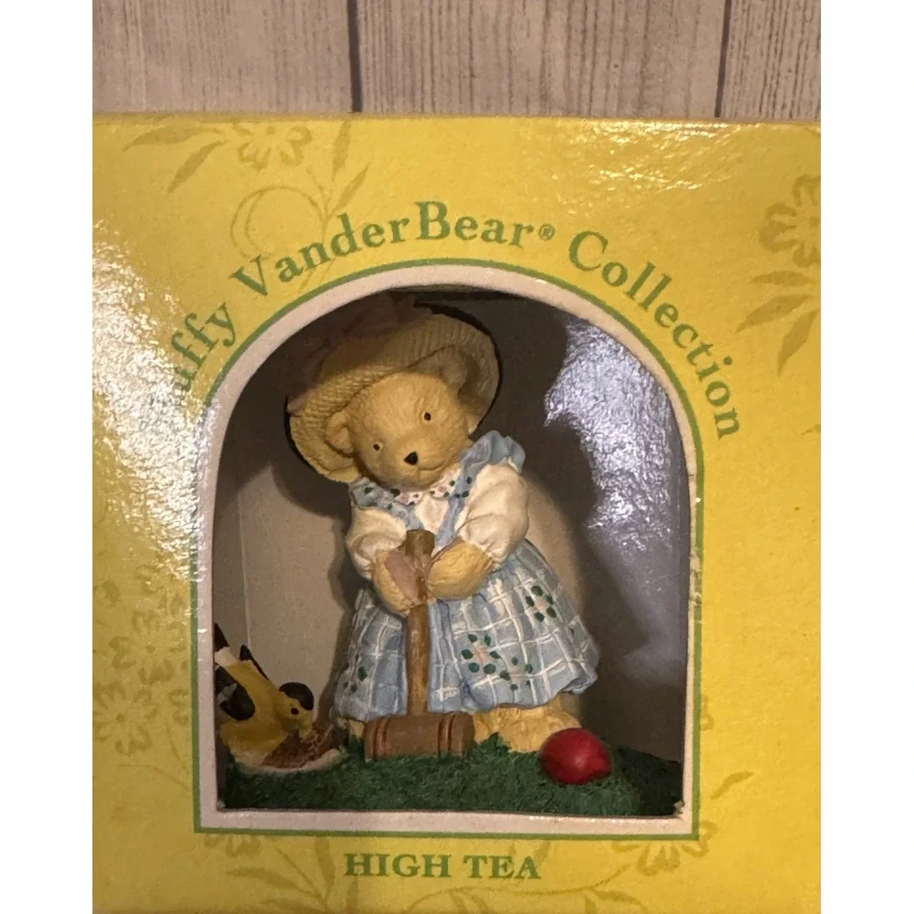 The Muffy VanderBear Collection High Tea & Out Of Africa Figurines Set 2 NIB